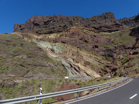 Gran Canaria: inside the caldera